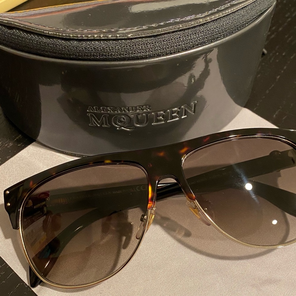 Alexander McQueen Sunglasses